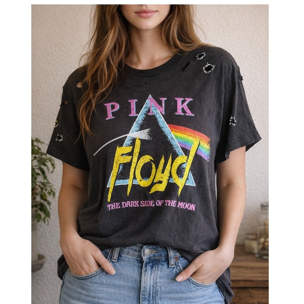 Pink Floyd Dark Side of the Moon 50th Anniversary Distressed Graphic Tee Black M